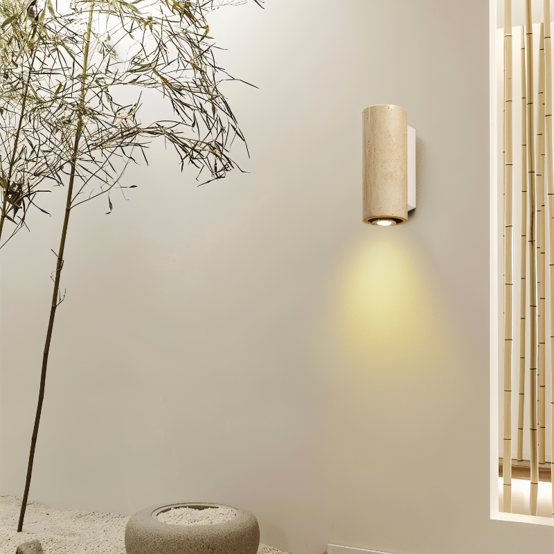 TravertinLight | Elegante Wandleuchte aus Marmor