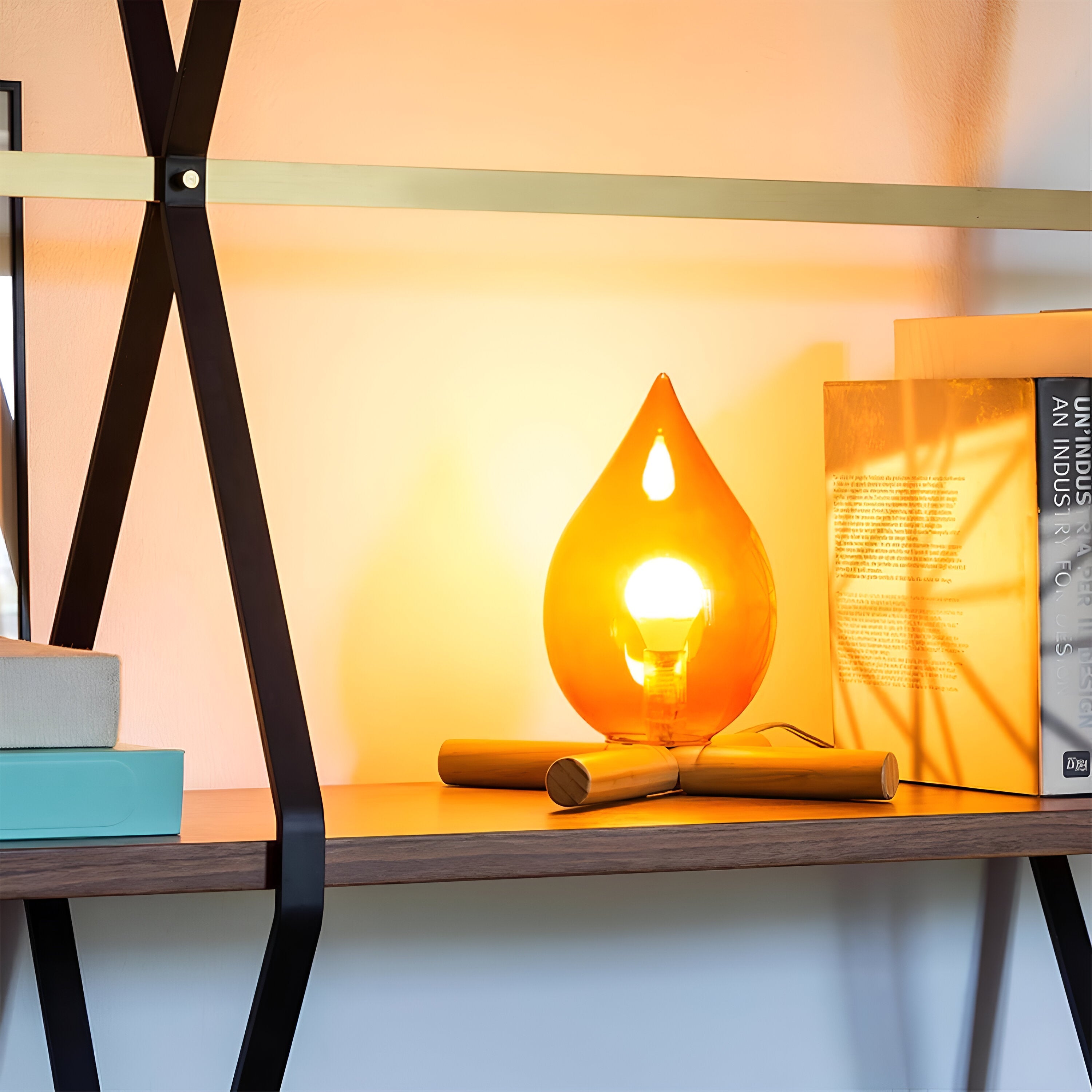 FireFlame | Lagerfeuer Tischlampe mit Holzsockel