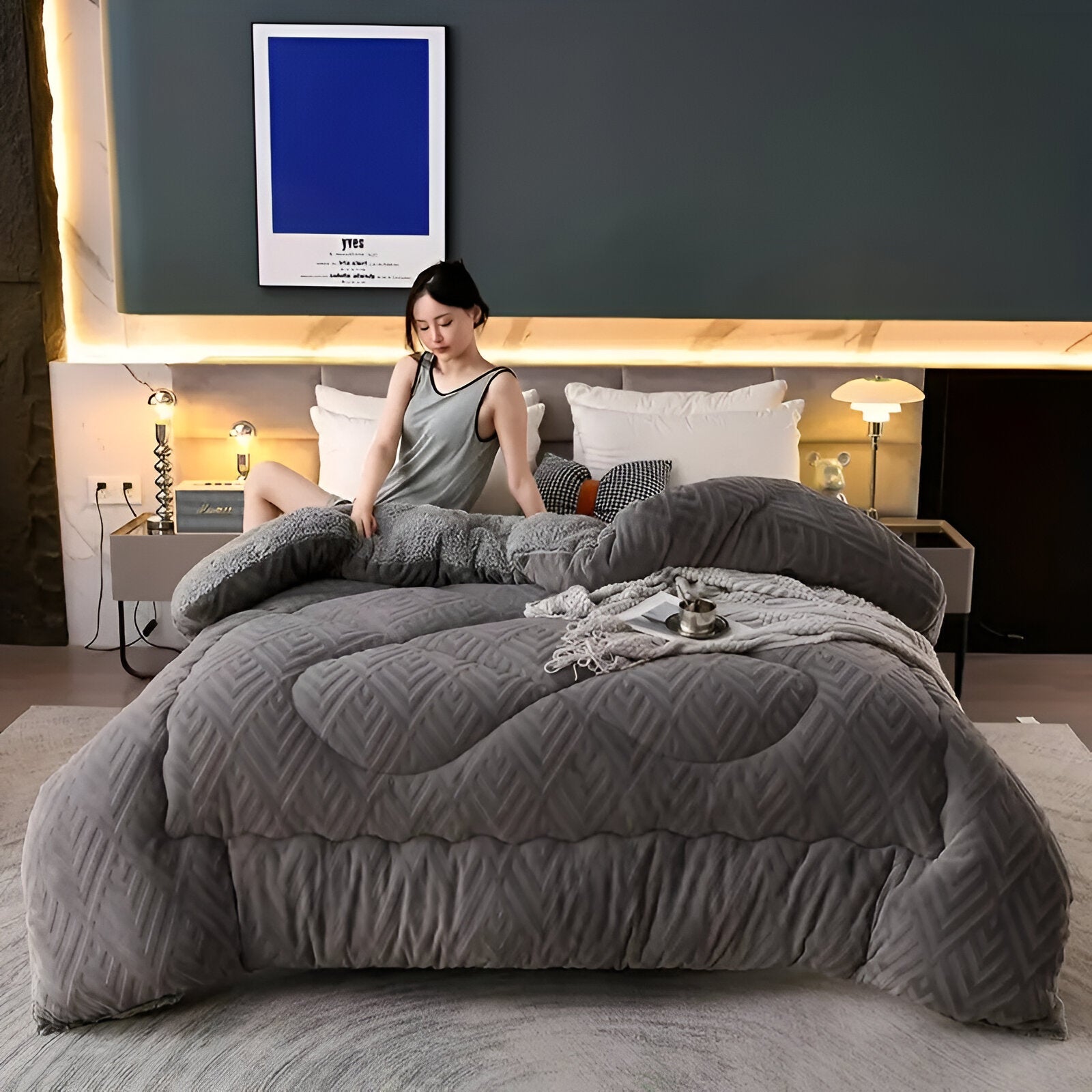 LuxusTraum | Hochwertige Ganzjahres Bettdecke mit Plüsch-Feeling