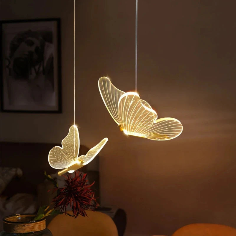 ButterflyShine | Elegante LED-Pendelleuchte in Form eines Schmetterlings