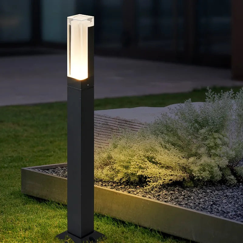 LumiLawn | Wetterfeste LED Gartenleuchte für strahlende Außenbeleuchtung
