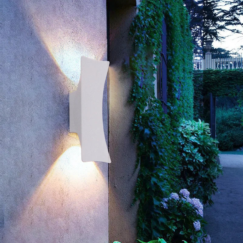 UrbanLight | Moderne minimalistische Außenwandleuchte