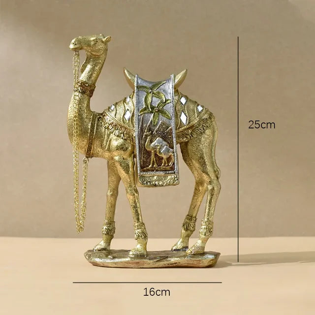 CamelMagic | Elegante goldene Kamelskulptur