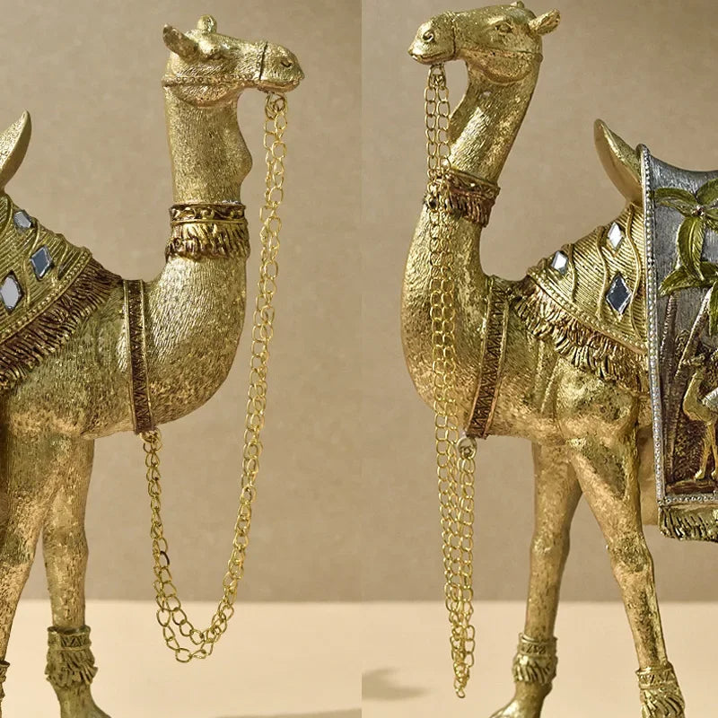 CamelMagic | Elegante goldene Kamelskulptur