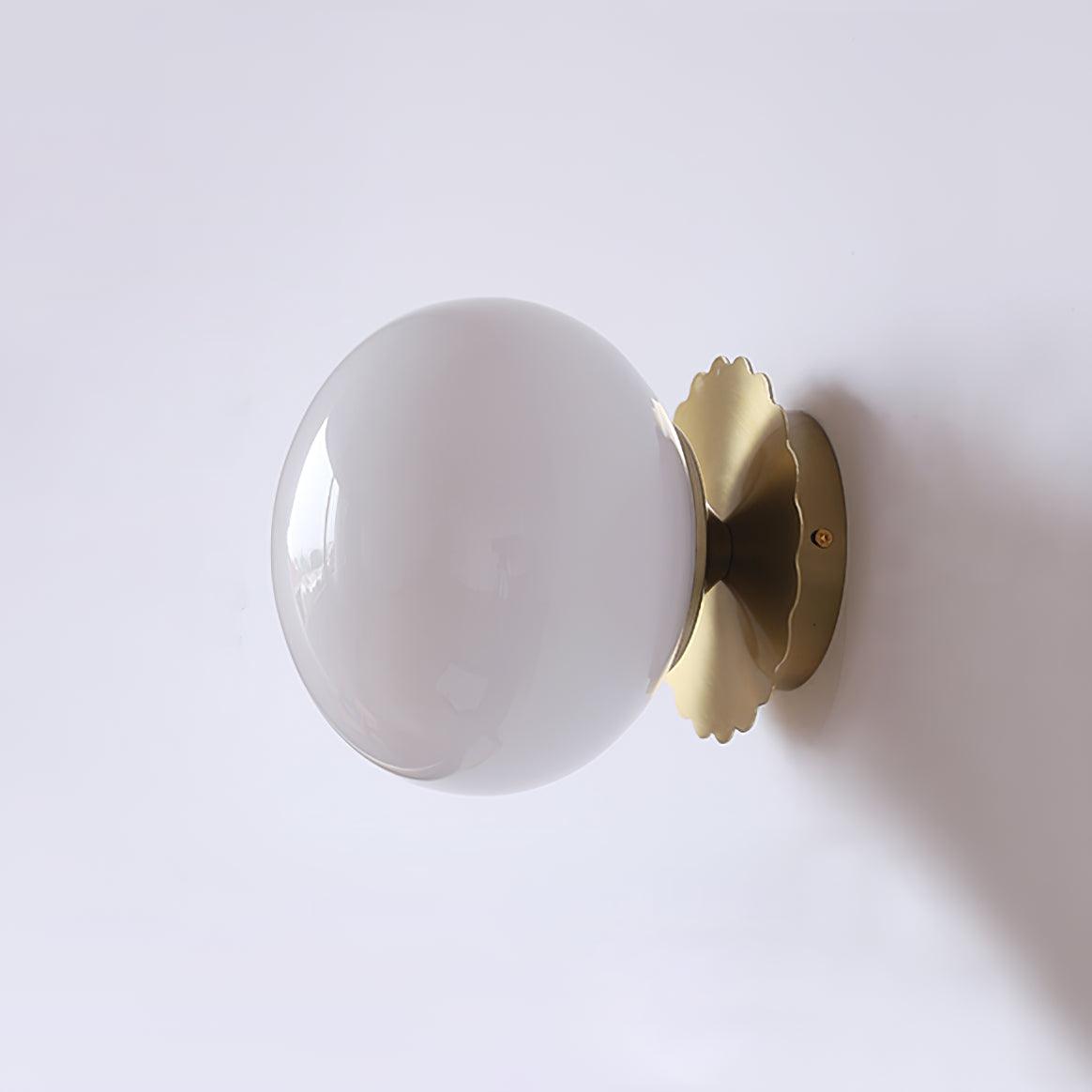 Marshmallow Lampe | Elegante Wandlampe aus Glas und Metall