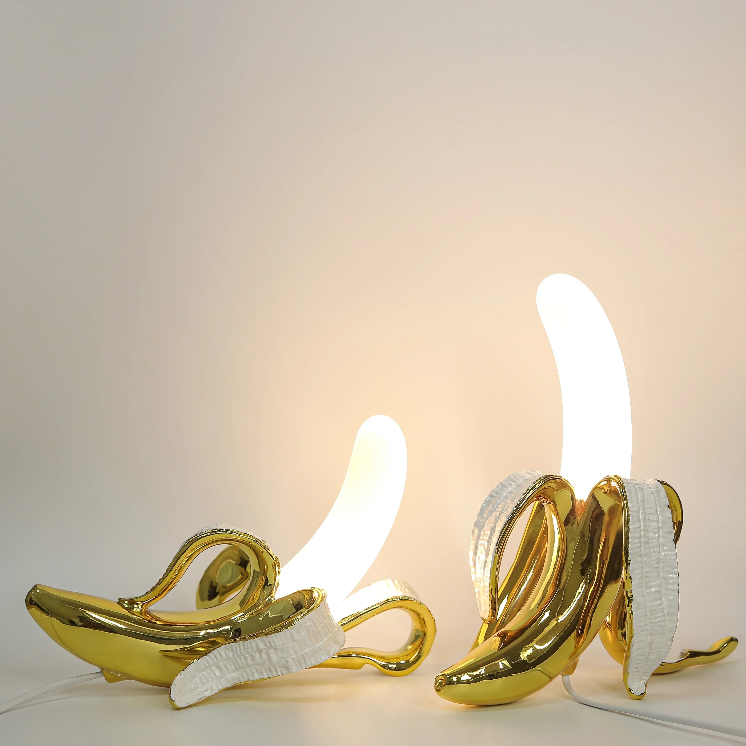 BananaBright | Stilvolle Tischlampe in Bananenform