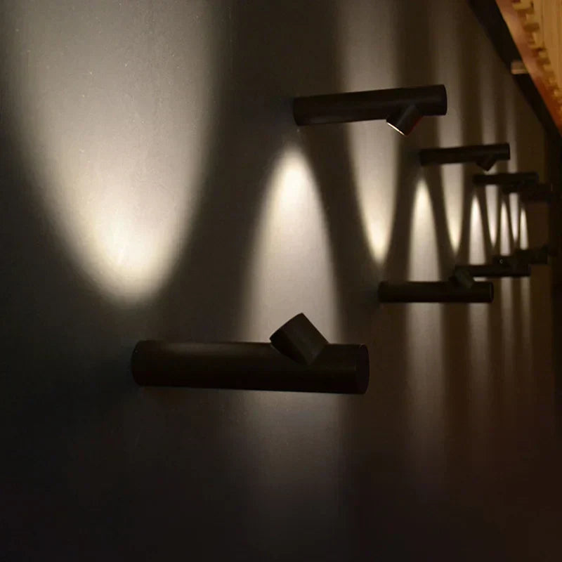 LumiVista | Moderne Außenwandleuchte mit einzigartigem Licht