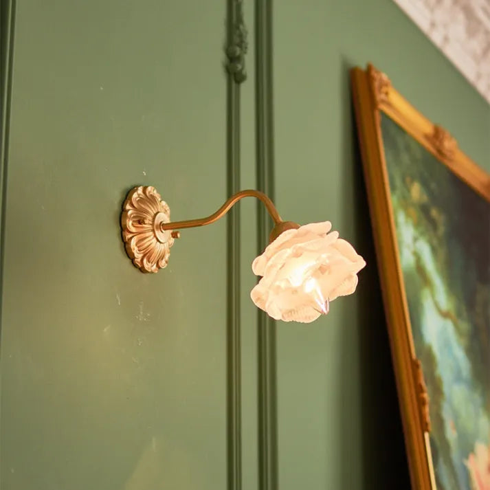 FlowerMagic | Vintage Kupfer Blumenblatt Glas Wandleuchte
