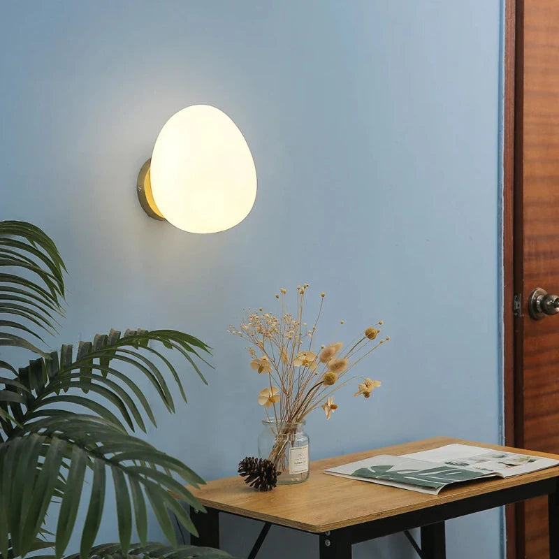EggLight | Elegante nordische Glaswandlampe