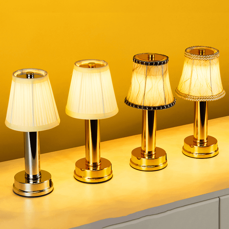 ScheinGlorie | Moderne Tischlampe mit elegantem Design