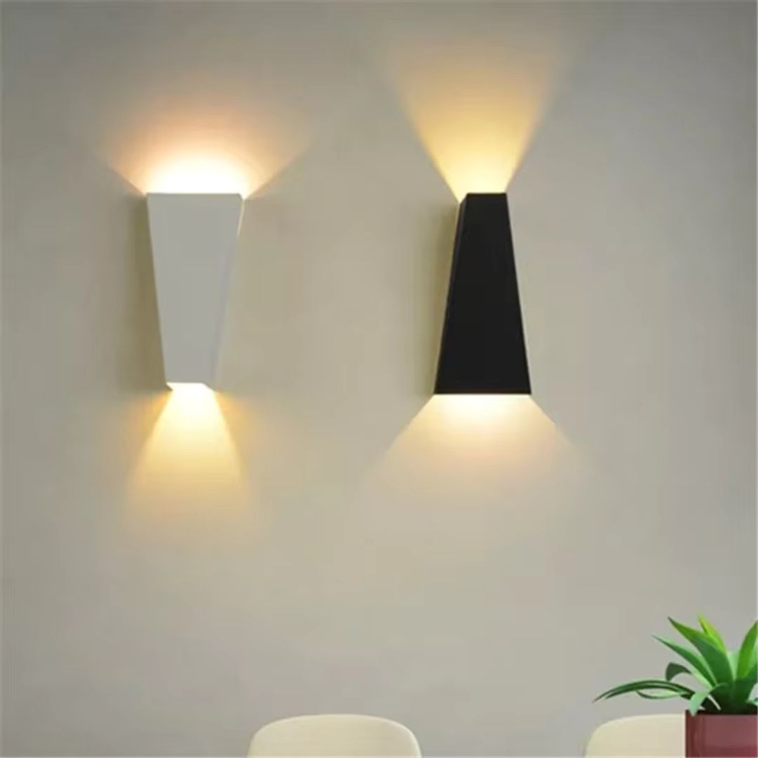 StrahlRefugium | Moderne Wandlampe für stilvolle Innenräume