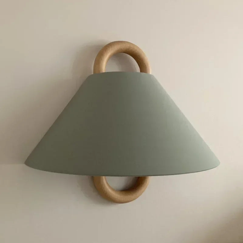 WoodyLight | Minimalistische Wandleuchte aus Holz