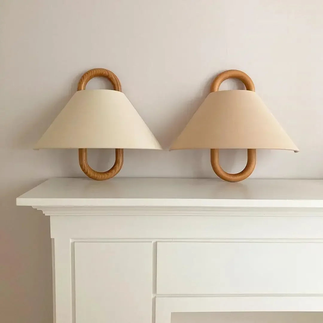 WoodyLight | Minimalistische Wandleuchte aus Holz