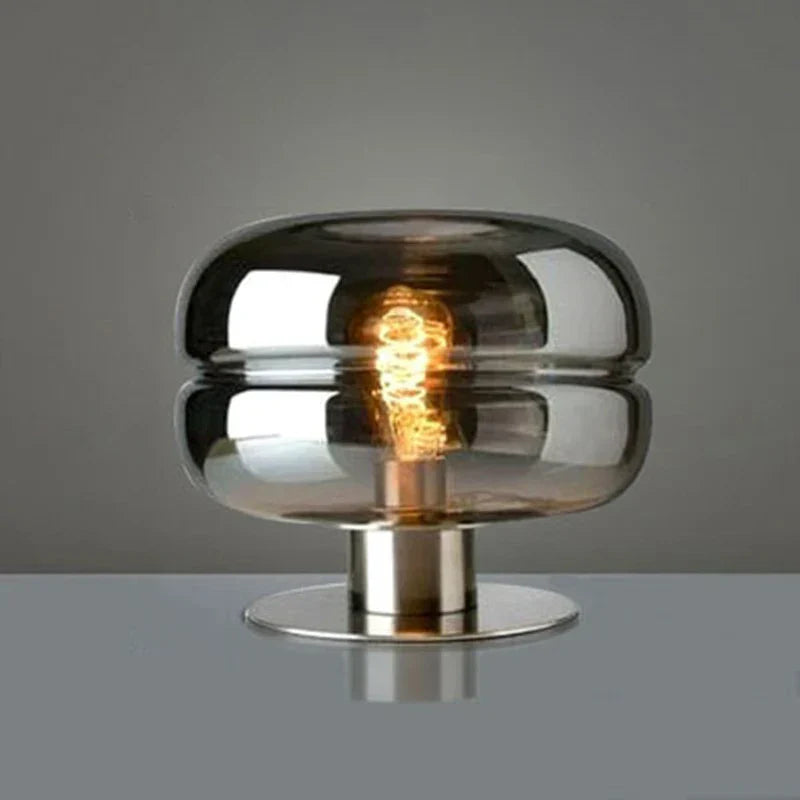 LuxeLamp | Moderne Design-Tischlampe für stilvolle Räume