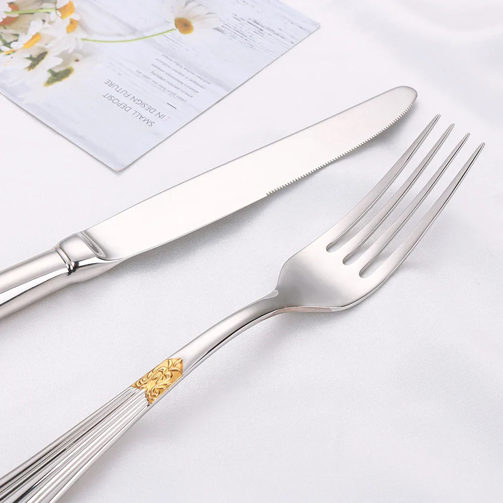 LuxSpoon | Elegantes Besteckset im goldenen Design