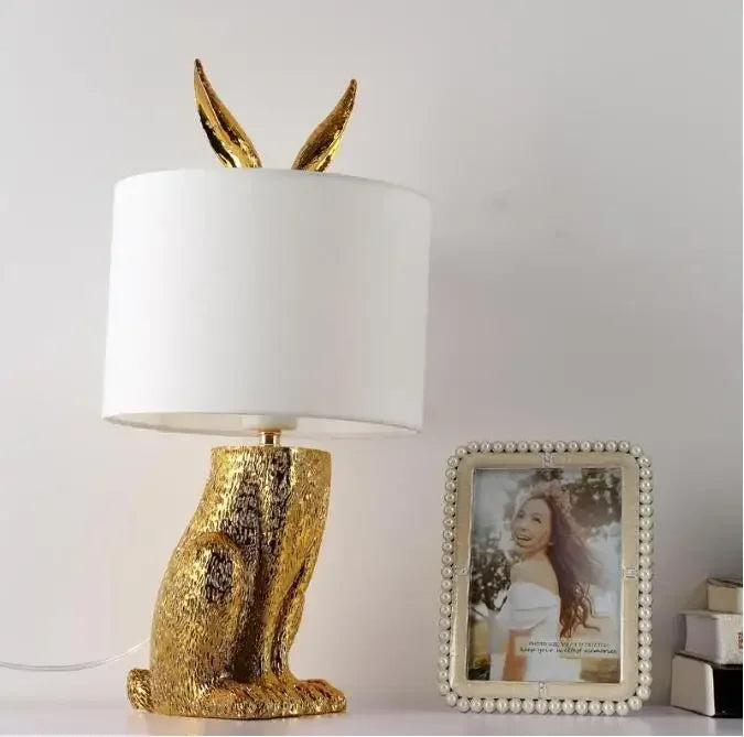 NordicBunny | Tischlampe im Kaninchen-Design