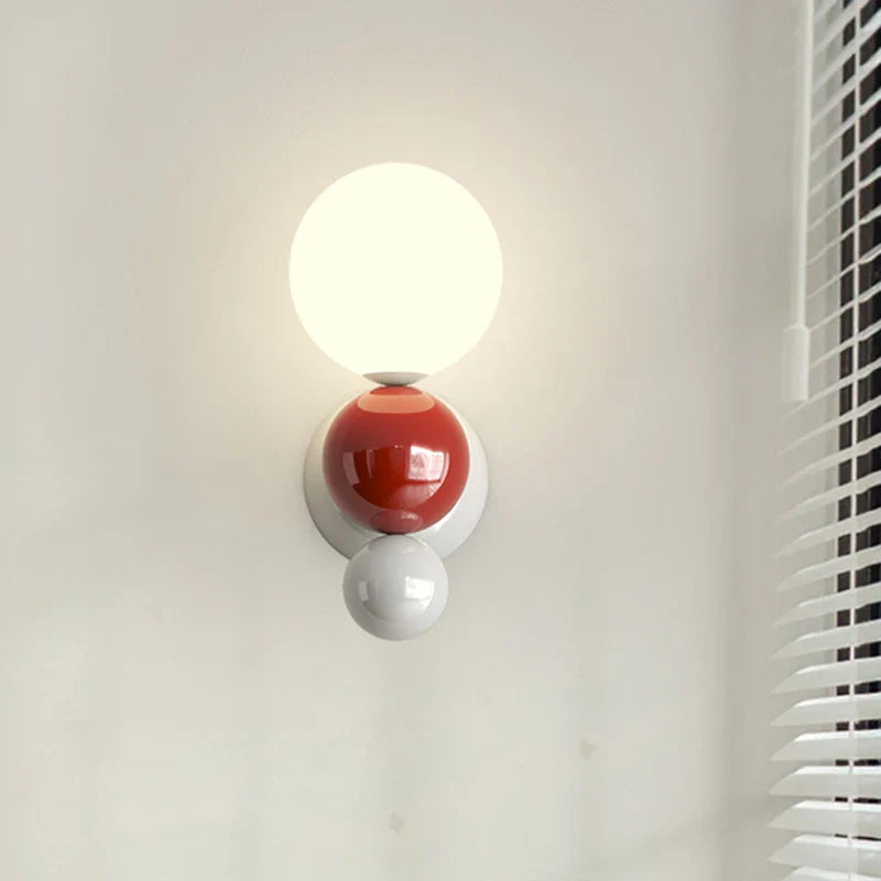 LichtPerle | Elegante Wandlampe mit Verstellbarem Licht