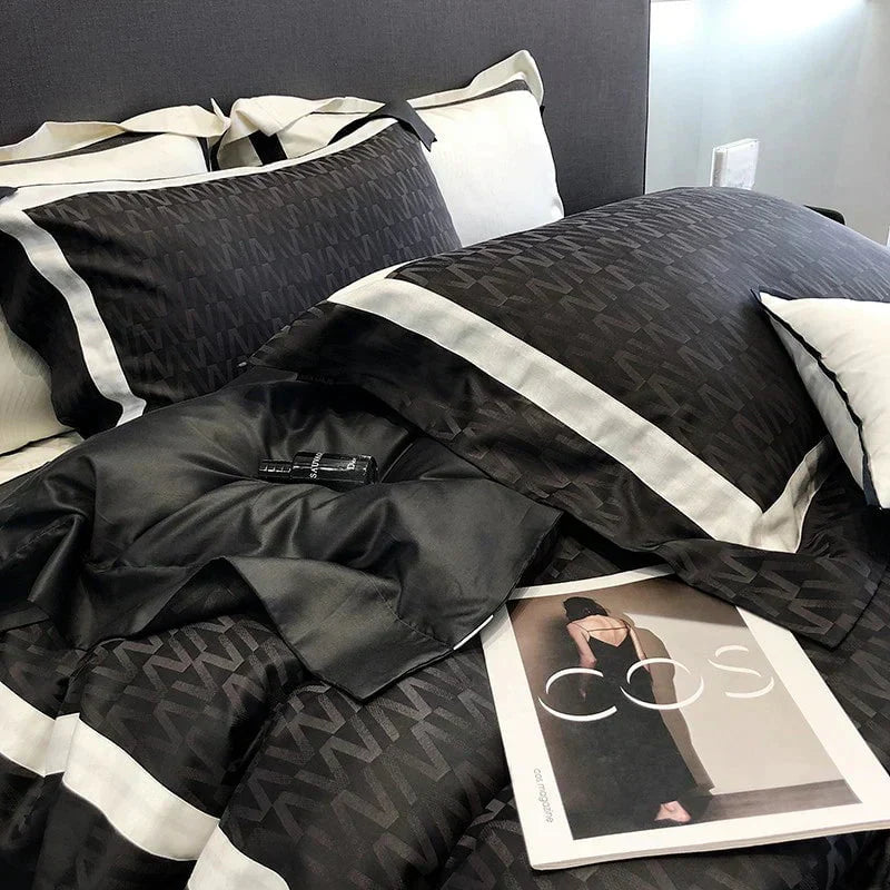 ObscurComfort | Bettwäscheset aus ägyptischer Baumwolle in Schwarz