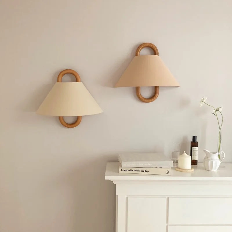 WoodyLight | Minimalistische Wandleuchte aus Holz