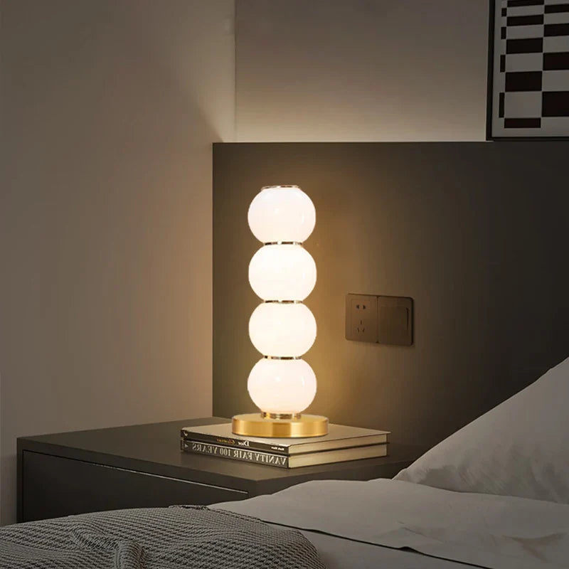 LichtMeister | Designer Tischlampe für Modernes und Elegantes Wohnambiente