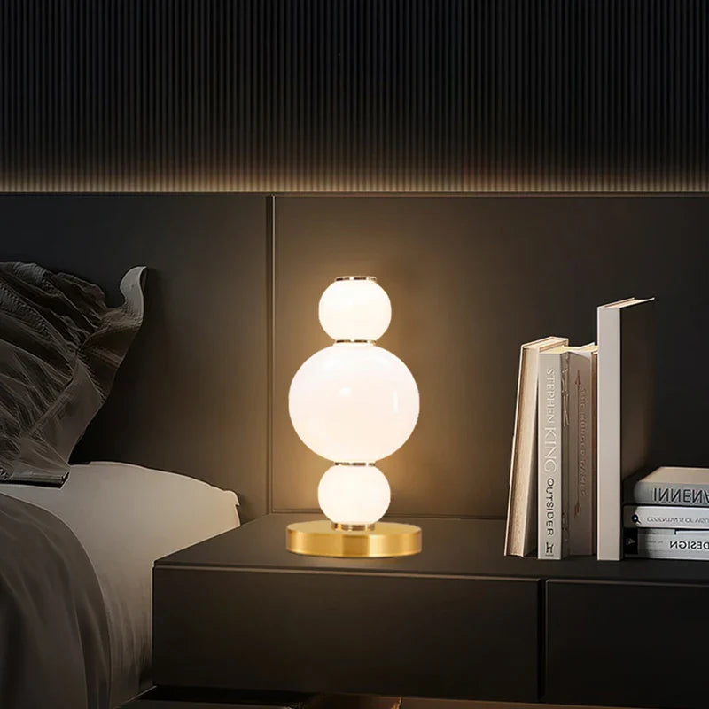 LichtMeister | Designer Tischlampe für Modernes und Elegantes Wohnambiente
