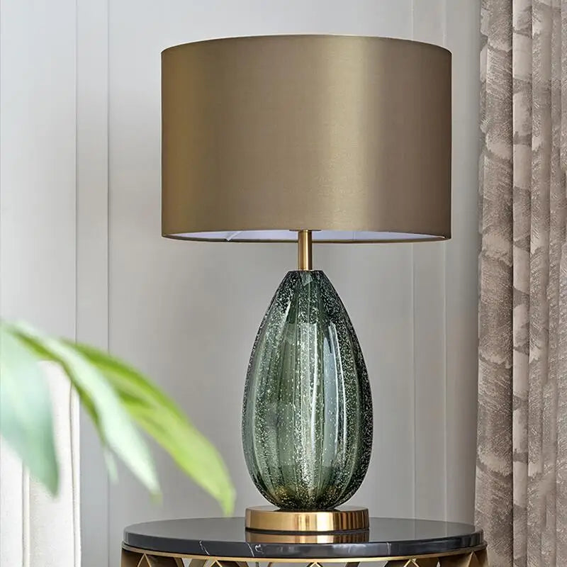 Glastastra | Glas-Tischlampe für modernes Wohndesign