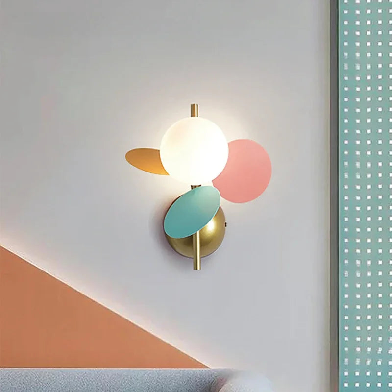 FarbLicht | Moderne Wandlampe für stilvolle Beleuchtung