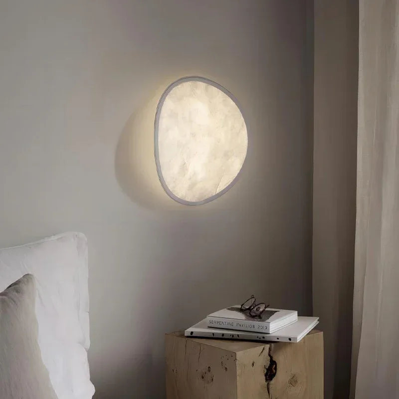 SilkLamp | Moderne, minimalistische Wandleuchte aus Seide