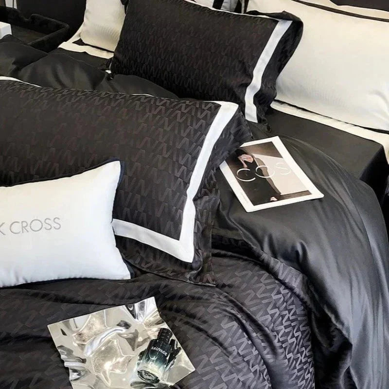 ObscurComfort | Bettwäscheset aus ägyptischer Baumwolle in Schwarz