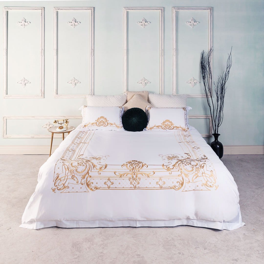 ElysianGold | Luxuriöses Bettwäsche-Set in Weiß und Gold aus ägyptischer Baumwolle