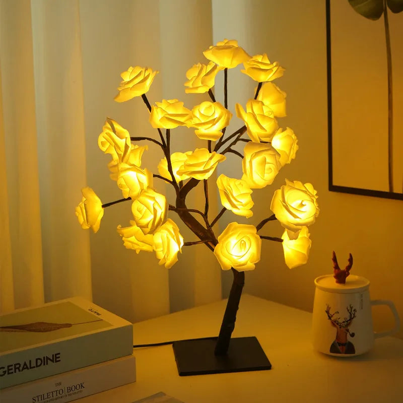 RosyLight | Elegante Tischlampe mit Rosen-Design