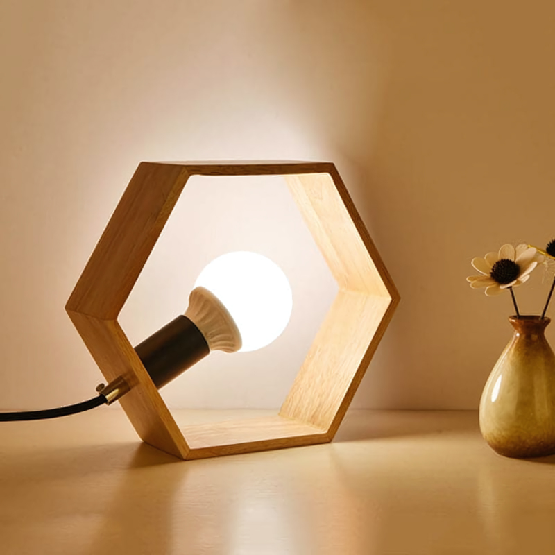 HexaLumi | Nordische sechseckige Tischlampe aus Holz