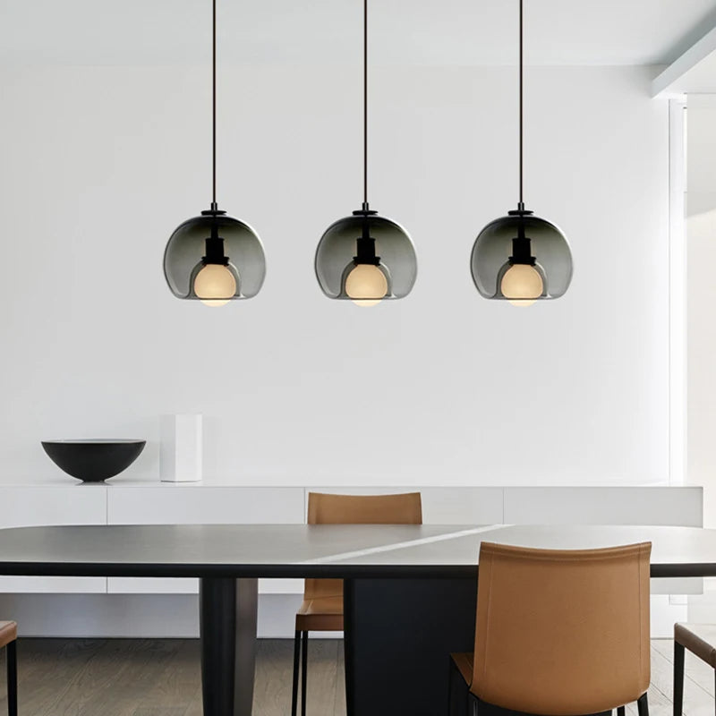 LuxuryLight | Elegante Pendelleuchte aus handgeblasenem Glas