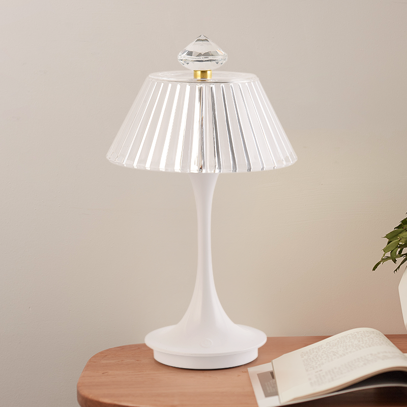 LuxiBeam | Kabellose Kristall-Tischlampe mit Touch-Steuerung