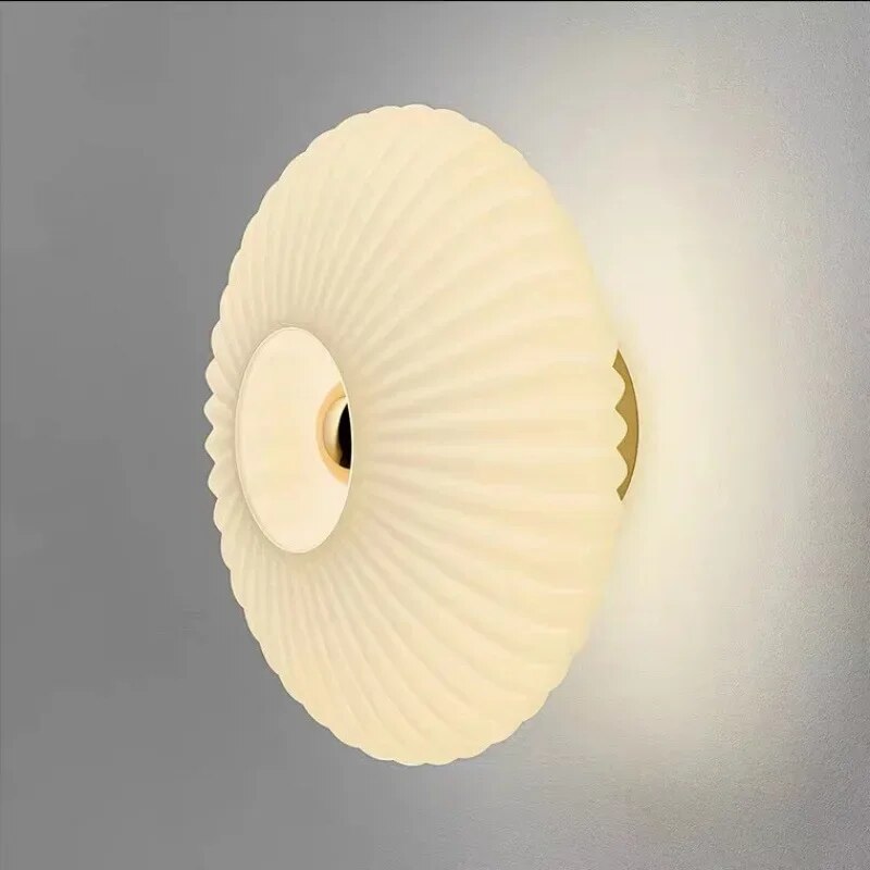 WaveGlow | Elegante Wandleuchte mit Welleneffekt