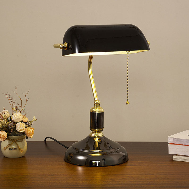 LumiLuxury | Elegante Glas-Tischlampe im europäischen Design