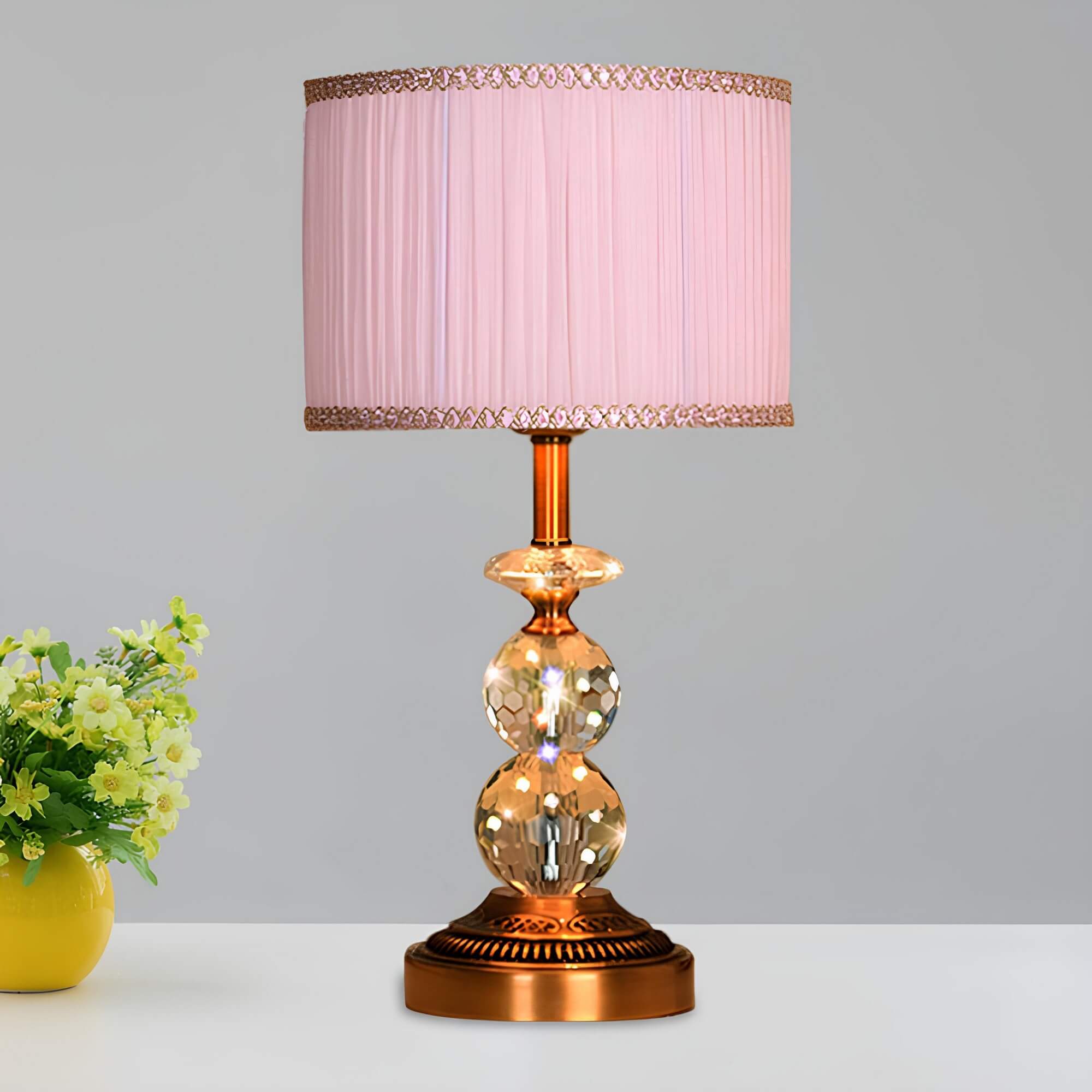 kristallglow-tischlampe-facettengeschliffene-kristallkugeln-modern-luxurios-design-xlumina4