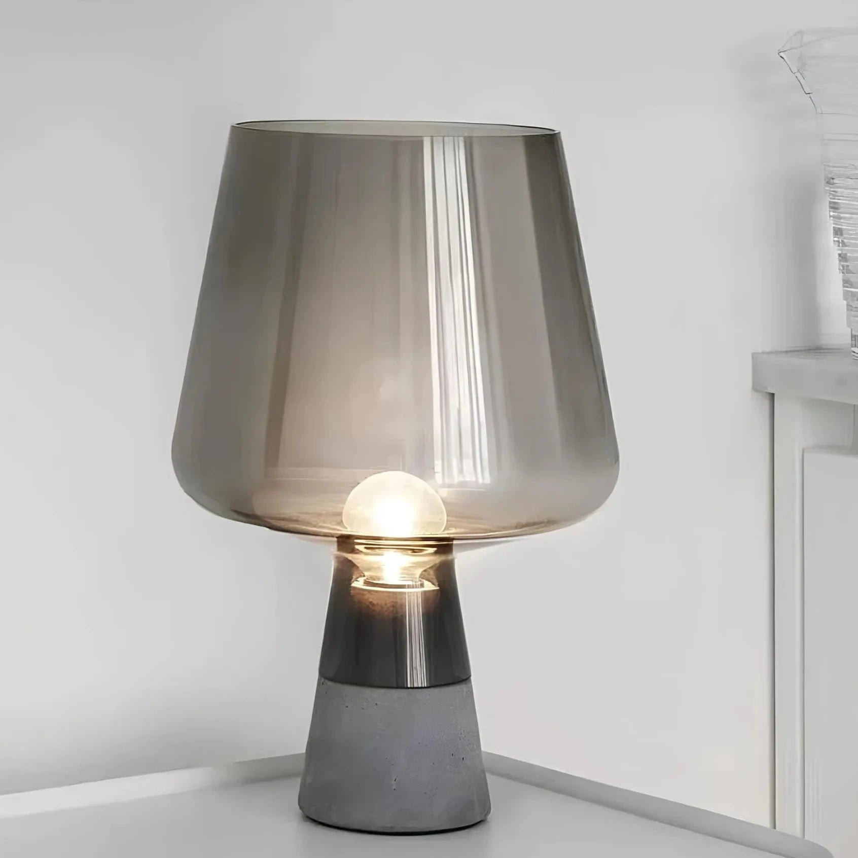 AmberLicht | Elegante Tischlampe mit Warmweißem Licht