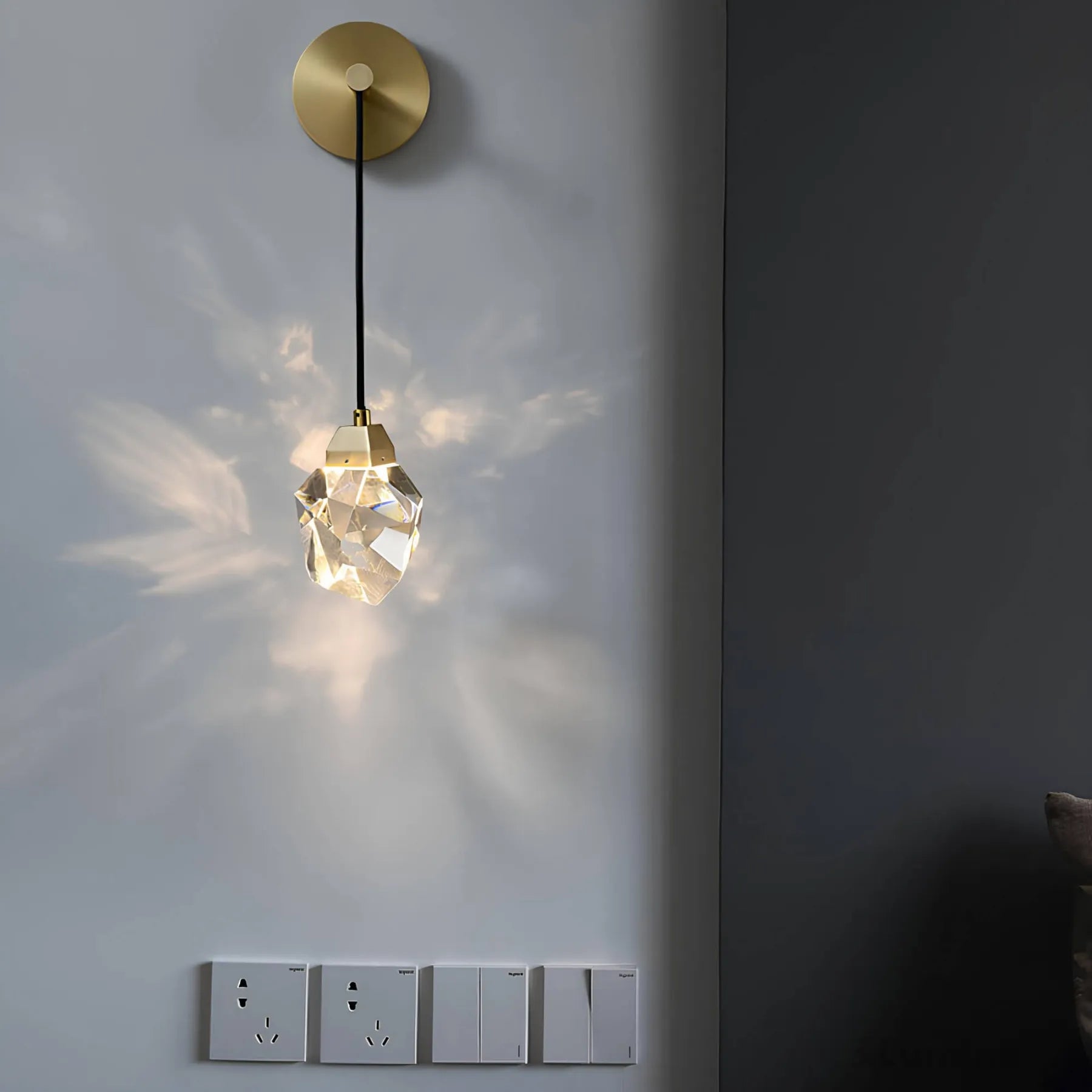 LumenRaum | Elegante Wandleuchte für modernes Wohnen