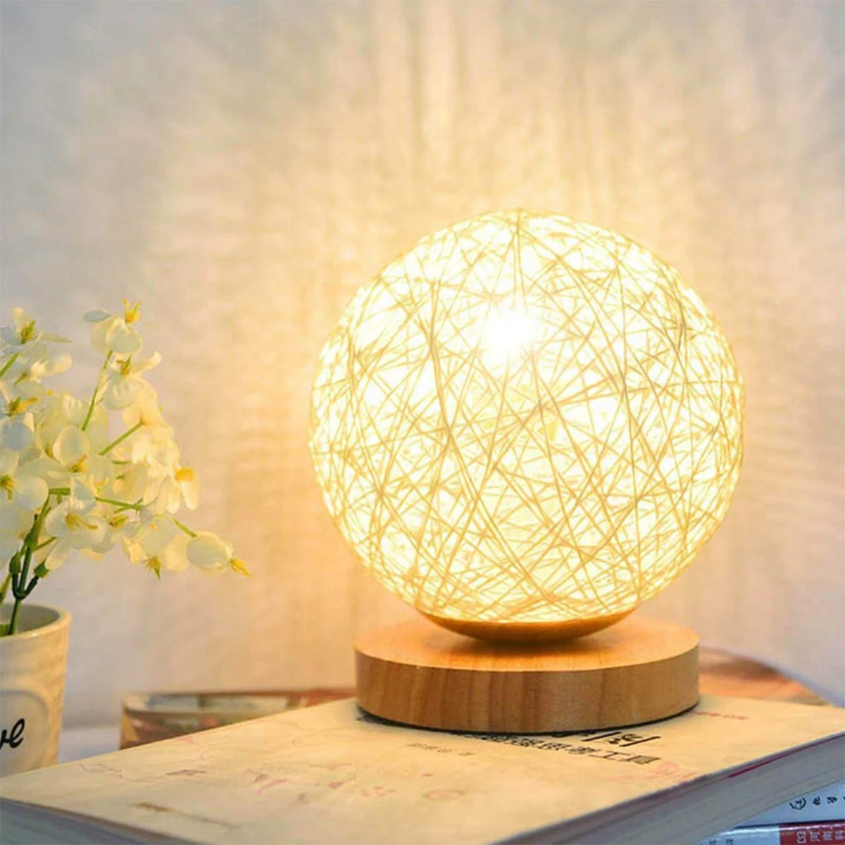 RattanLuxe | Handgefertigte dimmbare Rattan-Tischlampe