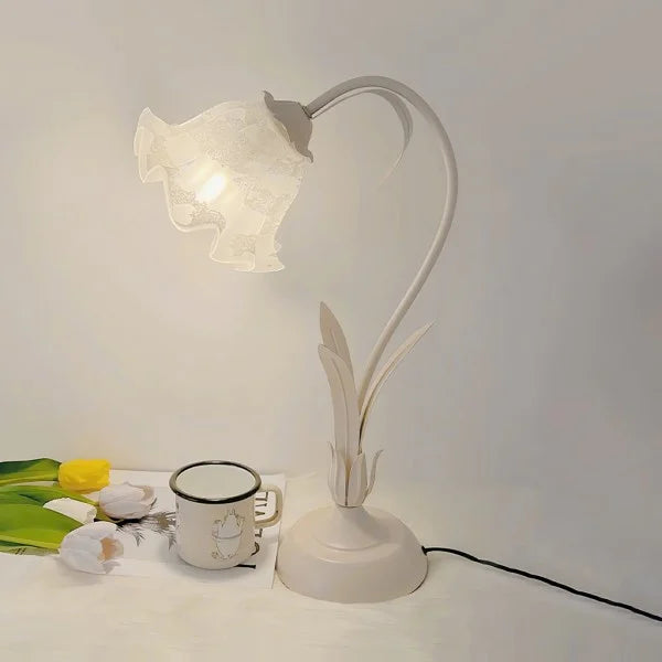 PetalGleam | Verstellbare Vintage-Blumen-Tischlampe