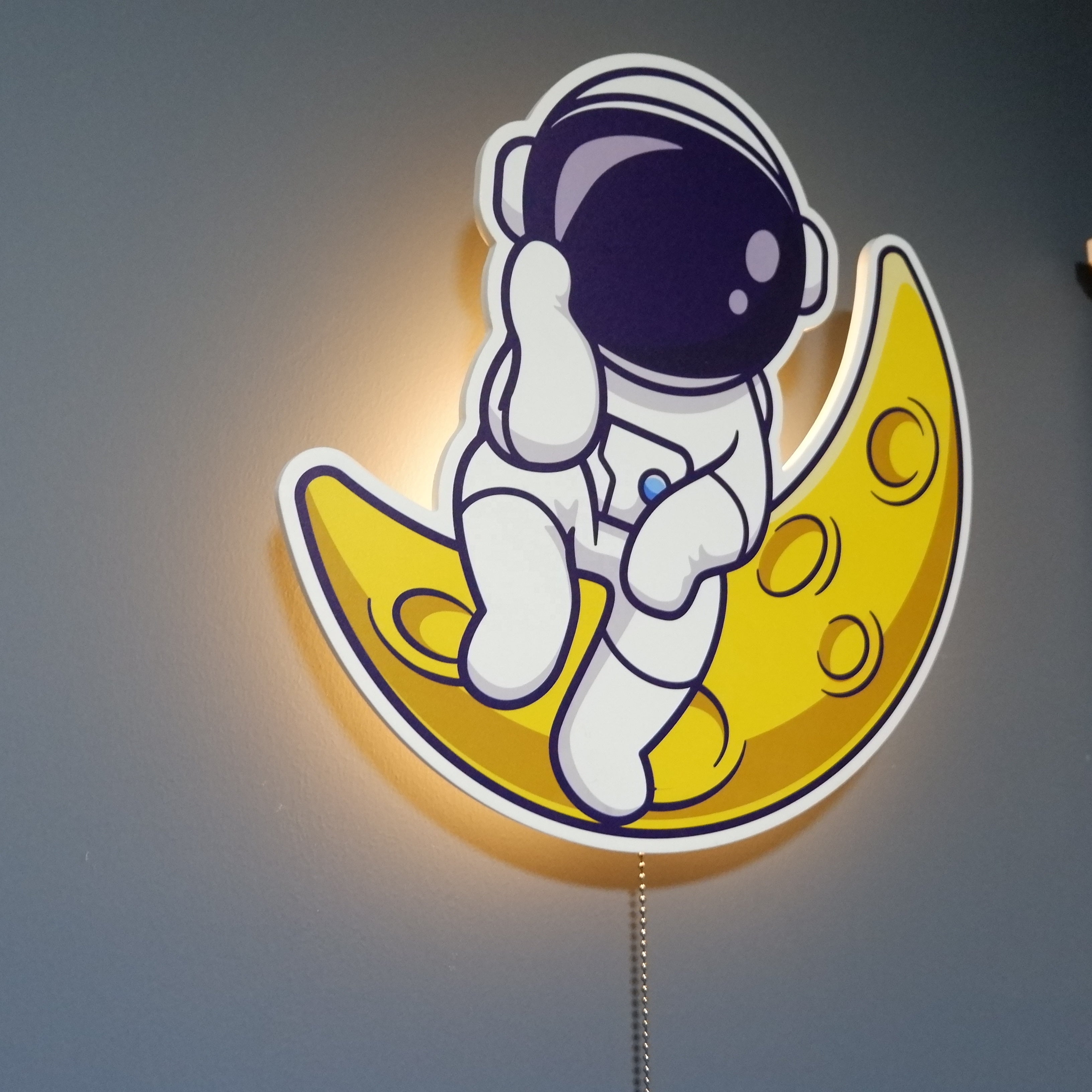 Sternenteleskop | Astronaut Wandlampe für Kinderzimmer
