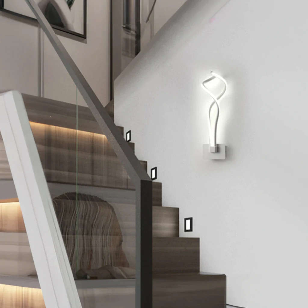 LichtOase | Elegante Wandlampe für eine entspannende Atmosphäre
