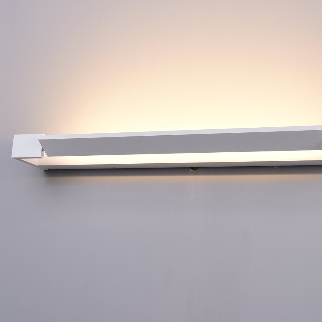 LichtBegleiter | LED-Wandleuchte für Badezimmer und Galerien, Umweltfreundlich und Energieeffizient